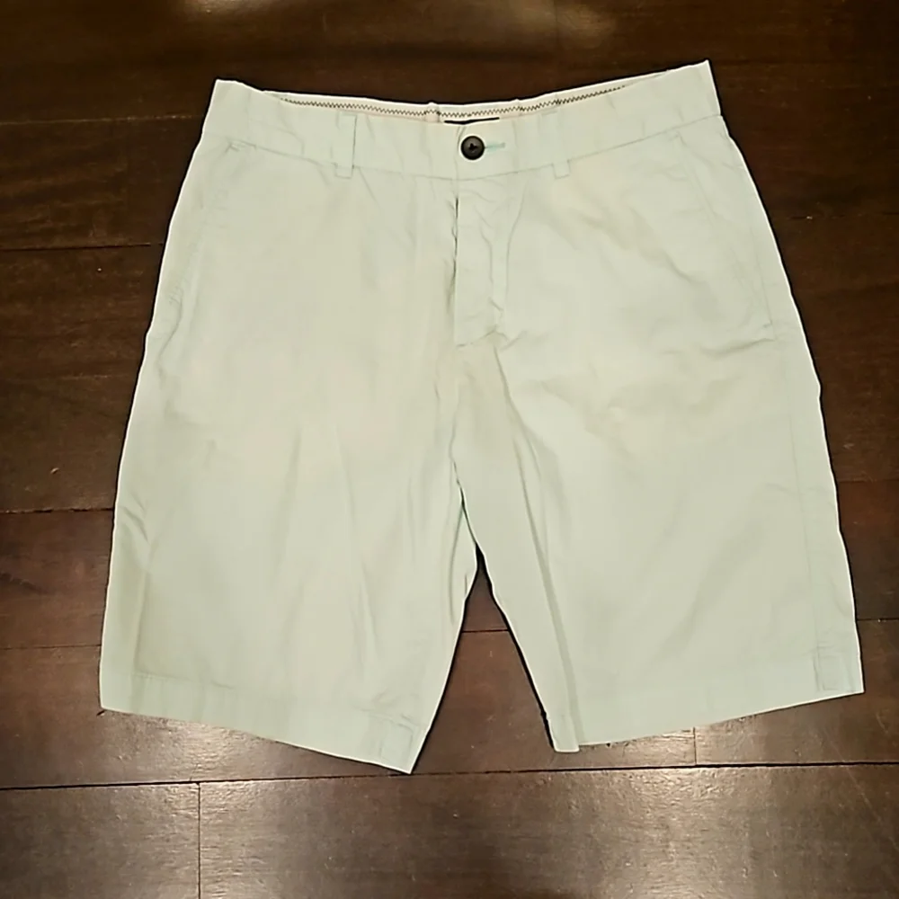 MEN'S H&M LIGHT MINT GREEN CLASSIC CHINO SHORTS SZ 32R $40